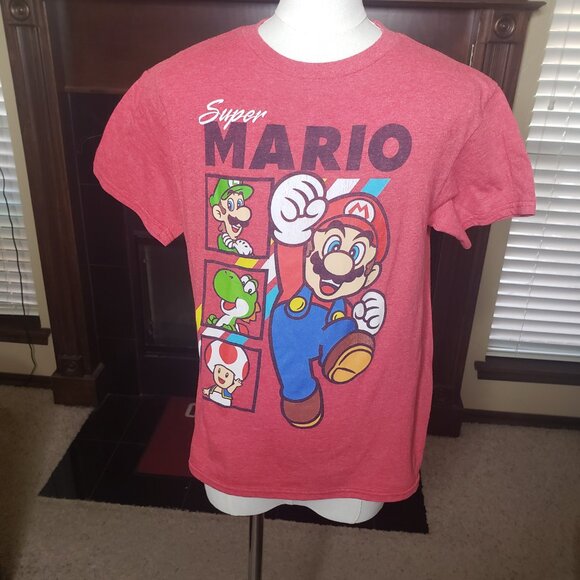 Super Mario Bros - Super Mario & Friends Big Boy's Red T-Shirt Size Small - Picture 4 of 15